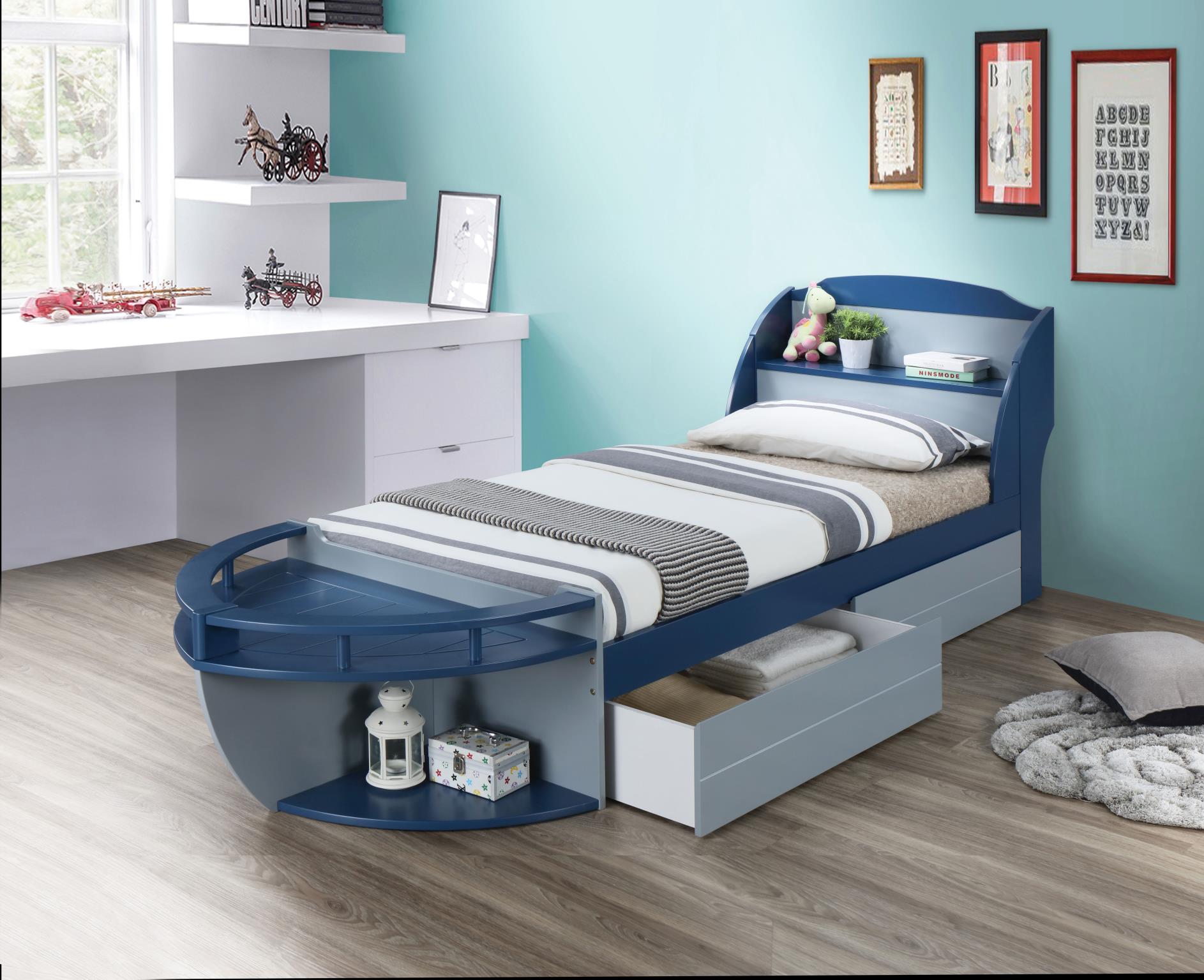 Neptune II Boat Shape Bed